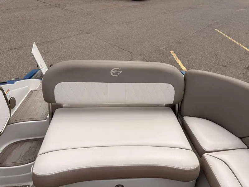 Slide: The Image of Crownline Boats Boats E22 2018 - 5