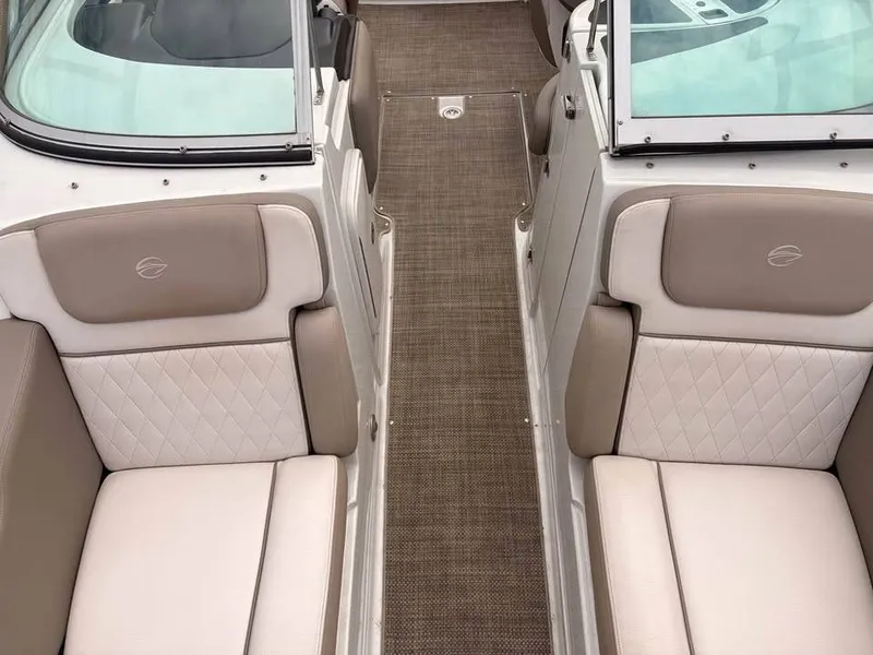 Slide: The Image of Crownline Boats Boats E22 2018 - 2