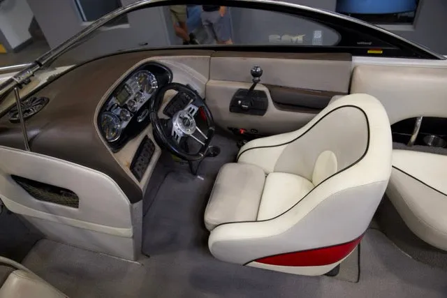 Slide: The Image of Malibu VLX 2006 - 14