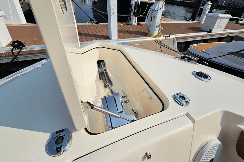 Slide: The Image of Scout 255 LXF 2020 - 53