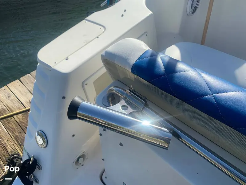 Slide: The Image of Rod Holder - 9618037