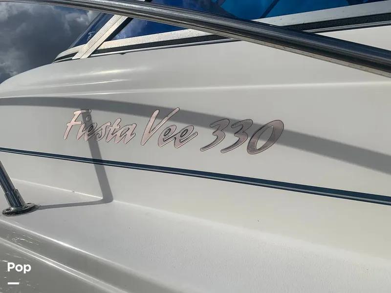 Slide: The Image of Rinker 330 Fiesta Vee 1999 - 9617461