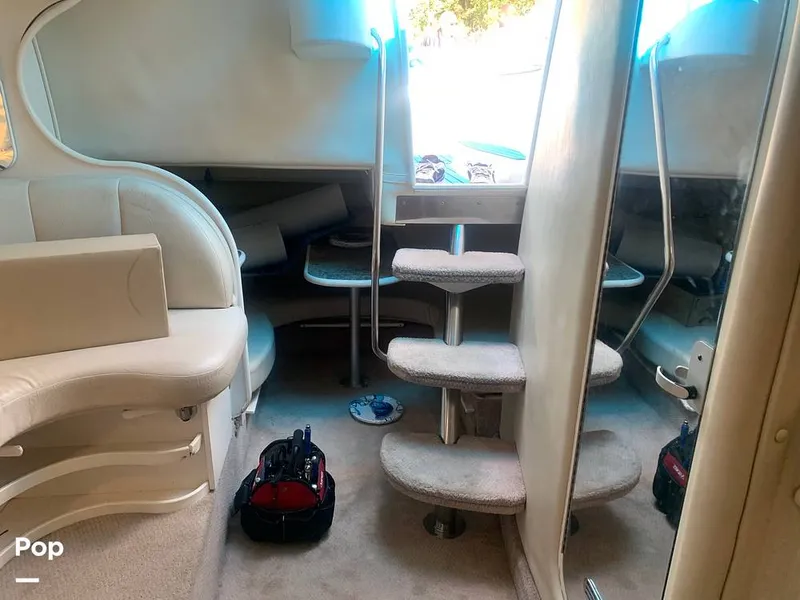 Slide: The Image of Cabin To Stairs - 9617918