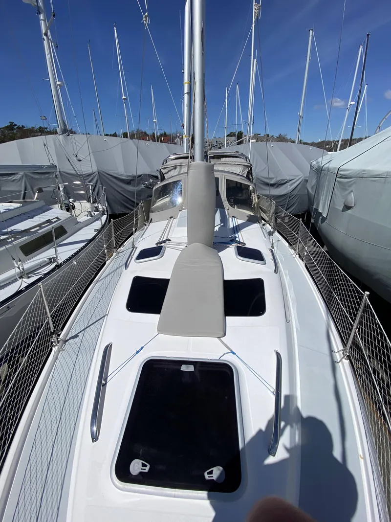 Slide: The Image of Hunter 320 2001 - 7