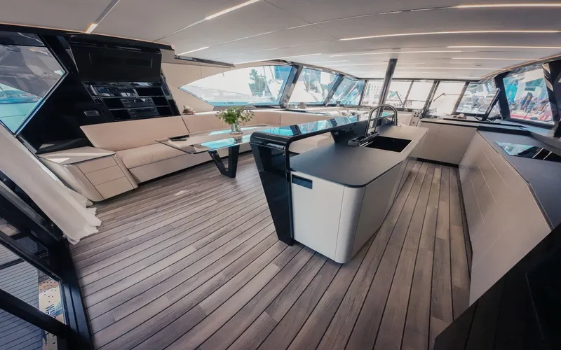 Slide: The Image of Wave Catamarans 60 2024 - 4