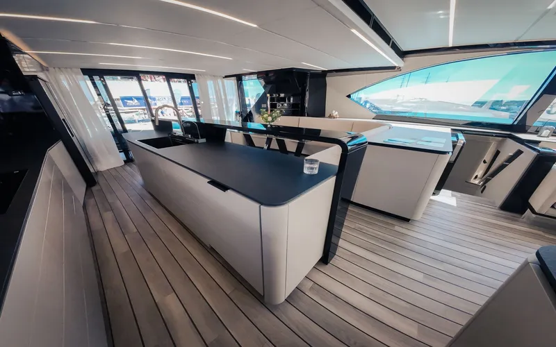 Slide: The Image of Wave Catamarans 60 2024 - 8