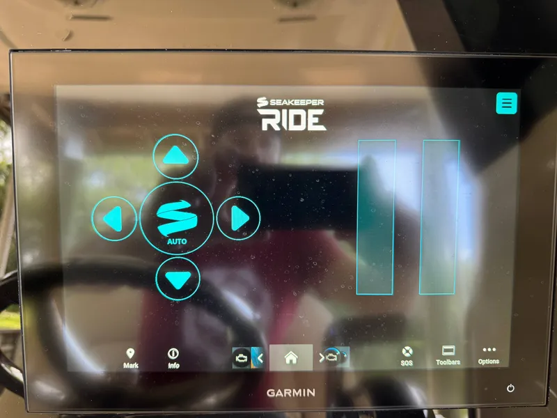 Slide: The Image of Chris-Craft CATALINA 24 2023 - 18