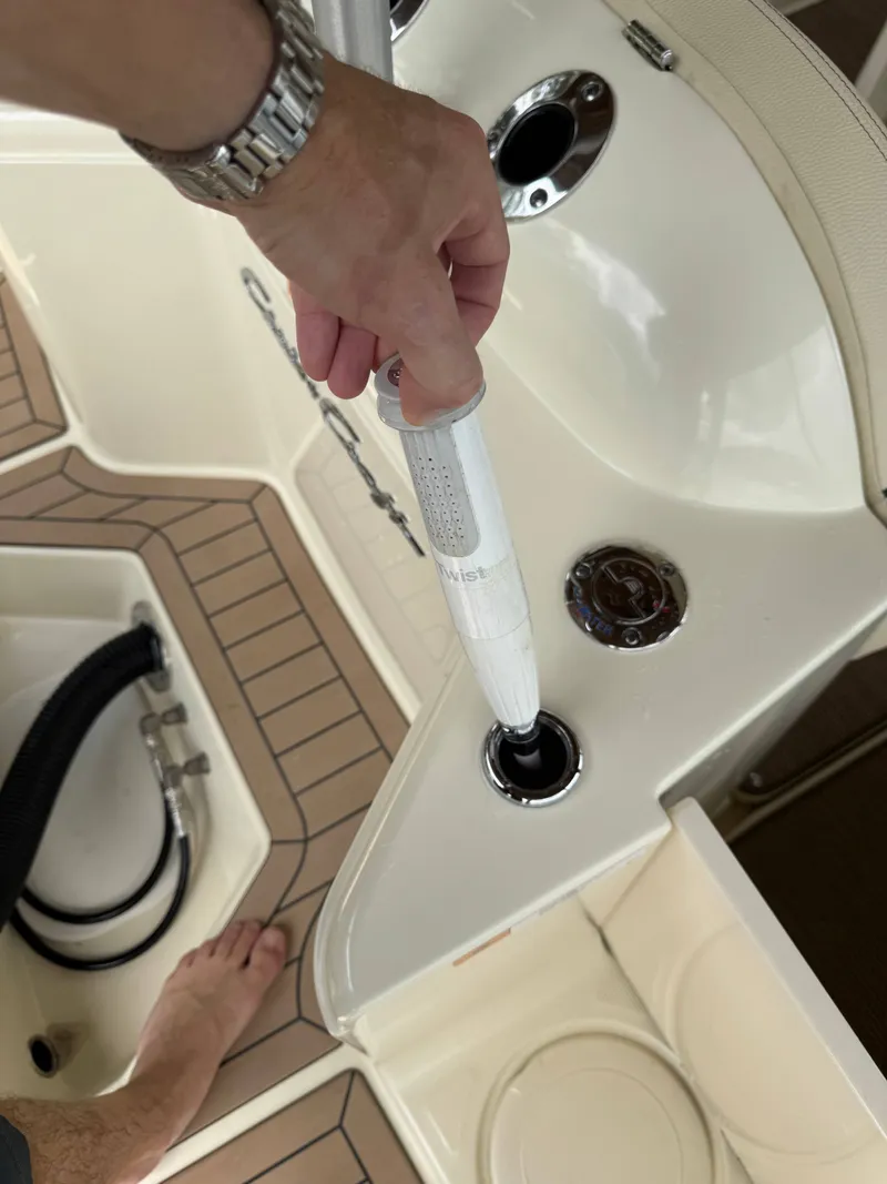 Slide: The Image of Chris-Craft CATALINA 24 2023 - 7