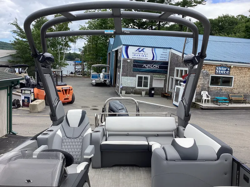 Slide: The Image of Avalon Catalina 2585 Versatile Rear Bench 2026 - 42