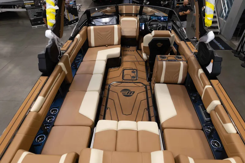 Slide: The Image of Malibu 25 LSV 2027 - 13