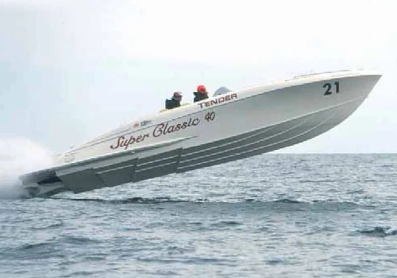 Slide: The Image of Offshore CN Super Classic 40 2003 - 36