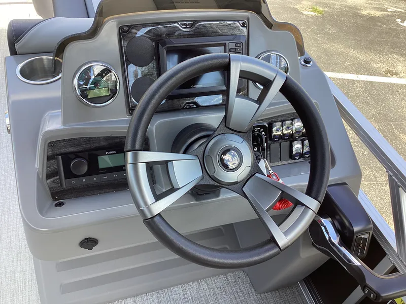 Slide: The Image of Avalon 23' VENTURE 85 VERSATILE REAR BENCH 2027 - 24