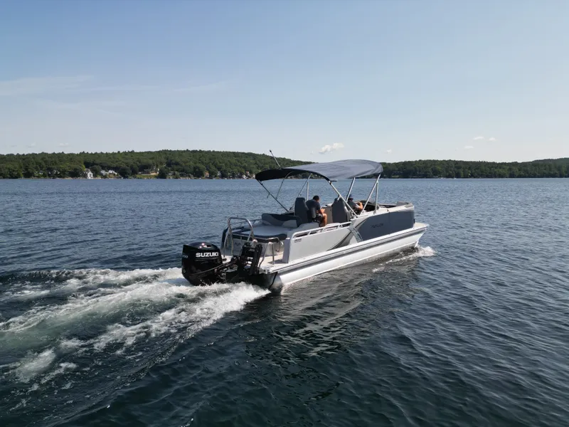 Slide: The Image of Avalon LSZ Versatile Rear Bench - 23 FT 2027 - 2