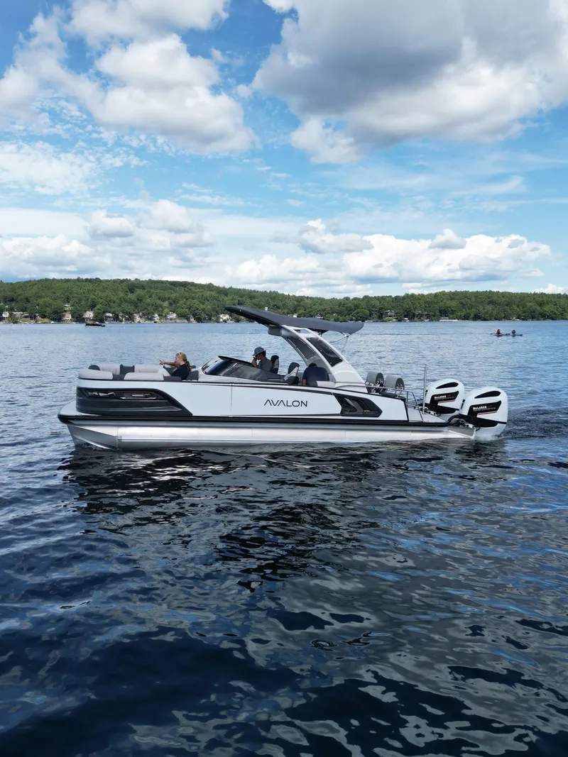 Slide: The Image of Avalon Excalibur LTD Quad Lounger Shift Windshield - 25 FT 2027 - 15