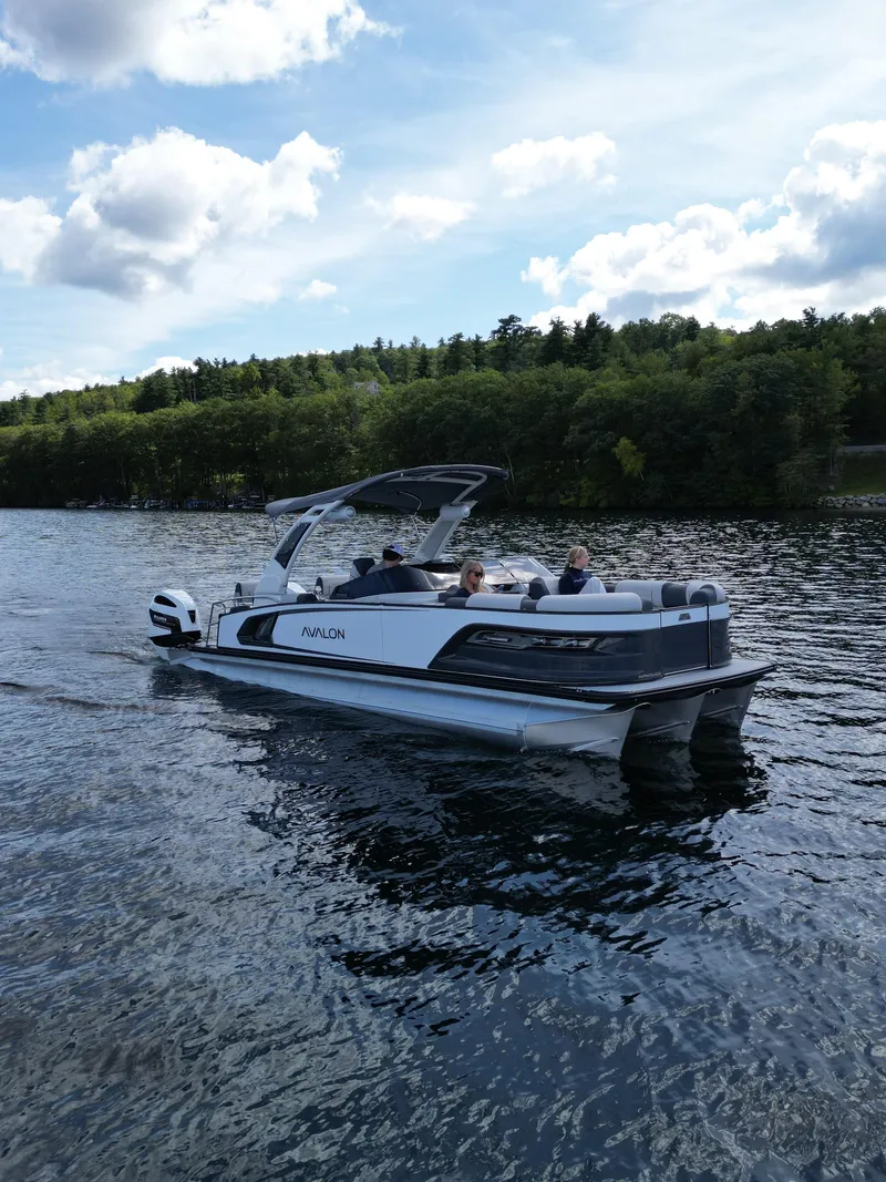 Slide: The Image of Avalon Excalibur LTD Quad Lounger Shift Windshield - 25 FT 2027 - 19