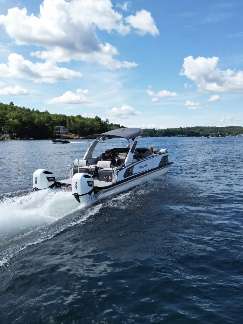 Slide: The Image of Avalon Excalibur LTD Quad Lounger Shift Windshield - 25 FT 2027 - 11