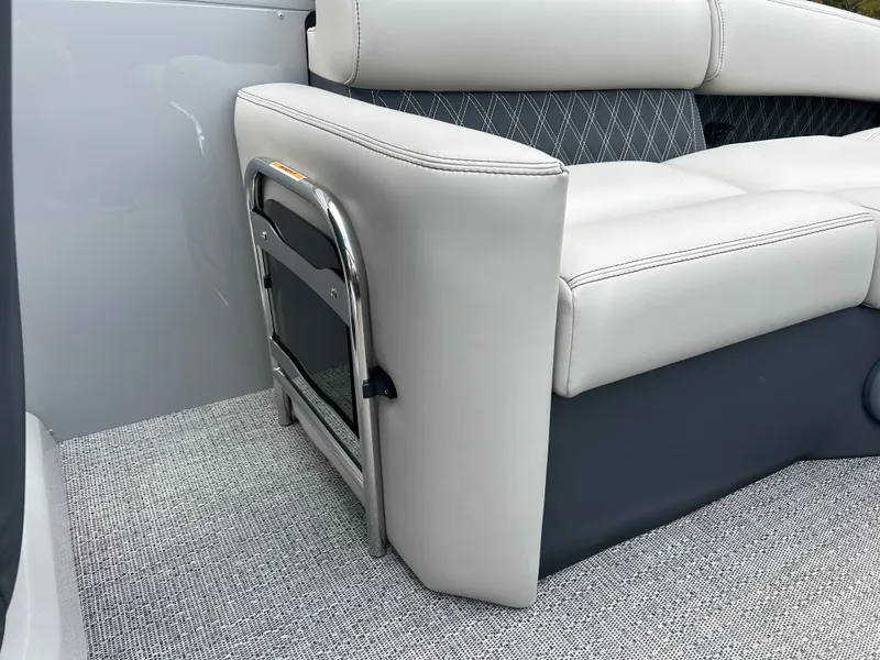 Slide: The Image of Barletta Reserve Leggera 26M 2026 - 13
