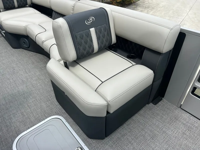 Slide: The Image of Barletta Reserve Leggera 26M 2026 - 22