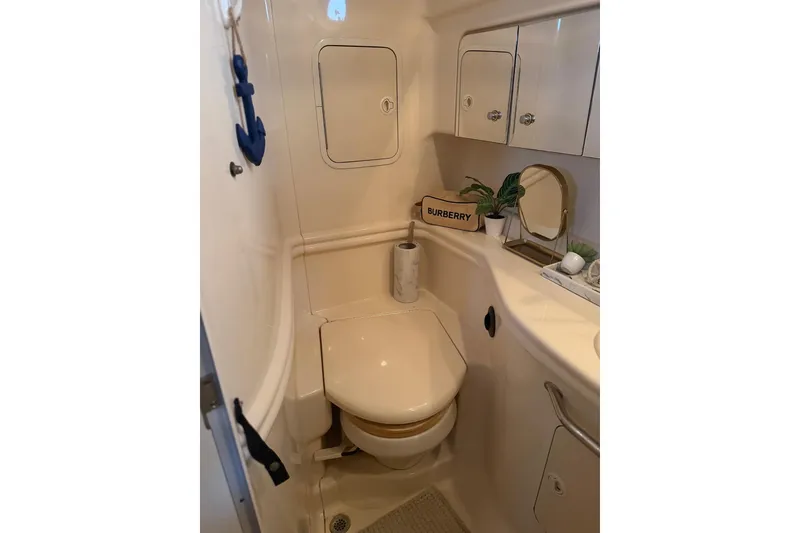Slide: The Image of Sea Ray Sundancer 320 2002 - 20