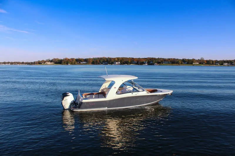 Slide: The Image of Scout Boats 275 Dorado 2018 - 33
