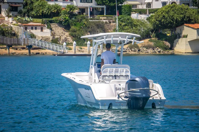 Slide: The Image of Sea Fox 228 Commander 2021 - 6