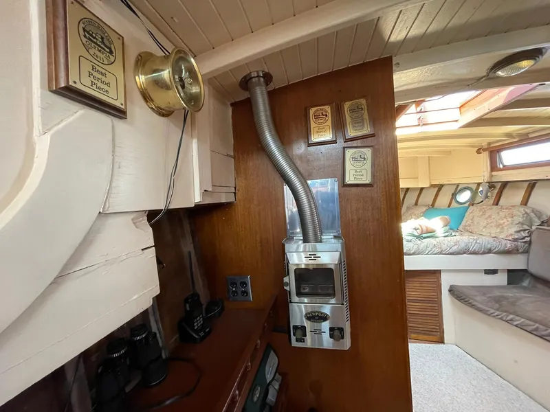 Slide: The Image of Jensen Cruiser 1931 - 35