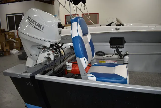 Slide: The Image of Alumacraft V 16 Tiller 2024 - 5