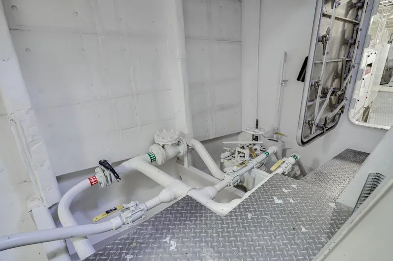 Slide: The Image of Dakota Creek Catamaran Helicopter Capable 1999 - 77