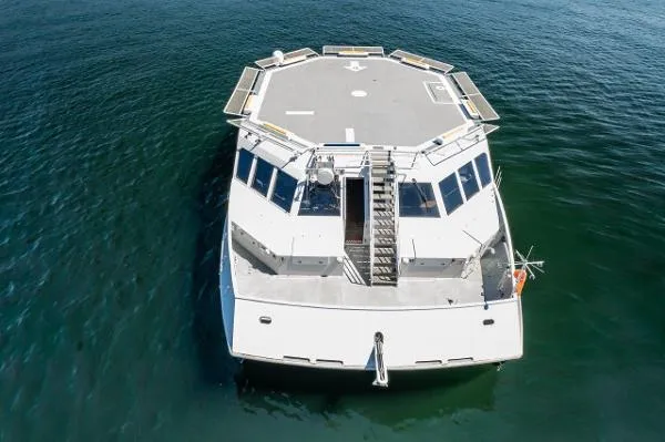 Slide: The Image of Dakota Creek Catamaran Helicopter Capable 1999 - 10