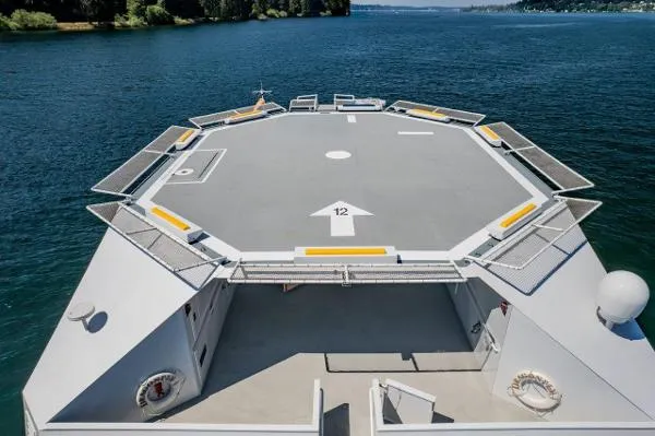 Slide: The Image of Dakota Creek Catamaran Helicopter Capable 1999 - 5