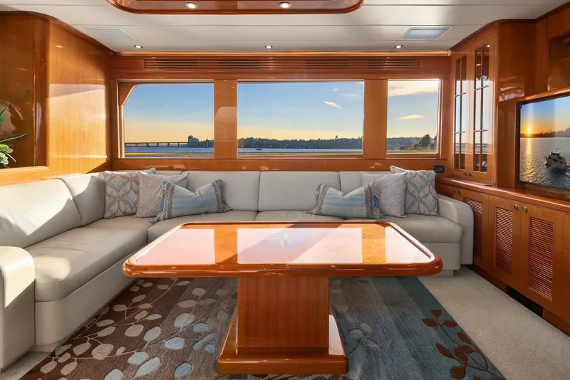 Slide: The Image of Hampton Yachts 720 Skylounge LRC 2014 - 4