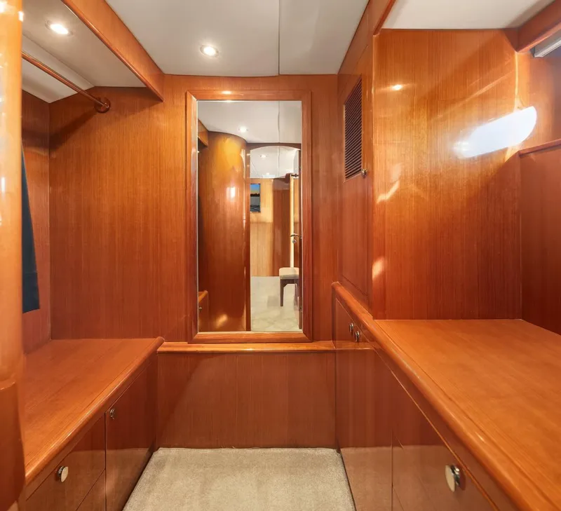 Slide: The Image of Hampton Yachts 720 Skylounge LRC 2014 - 49