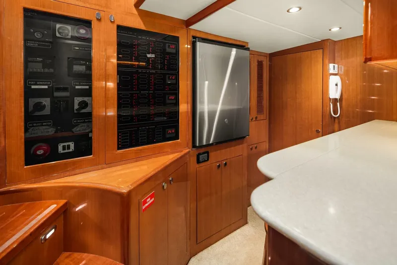 Slide: The Image of Hampton Yachts 720 Skylounge LRC 2014 - 57