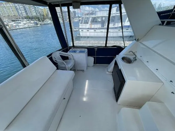 Slide: The Image of Queenship Motor Yacht 1994 - 7