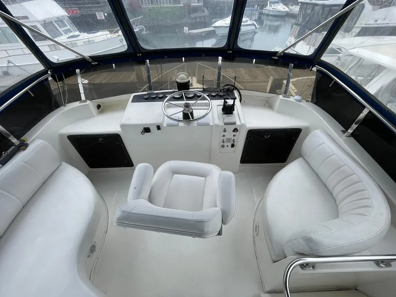 Slide: The Image of Queenship Motor Yacht 1994 - 5