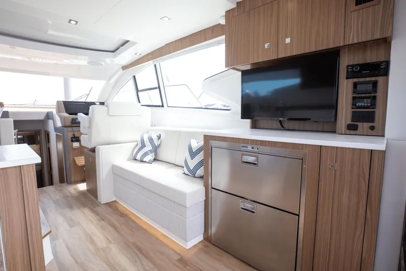 Slide: The Image of Cruisers 46 Cantius 2025 - 48