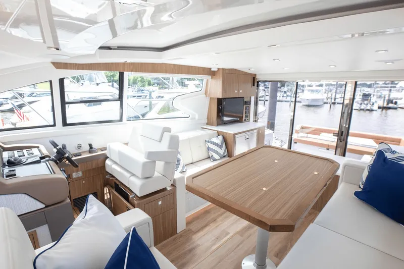 Slide: The Image of Cruisers 46 Cantius 2025 - 53