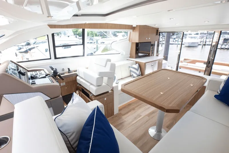 Slide: The Image of Cruisers 46 Cantius 2025 - 54