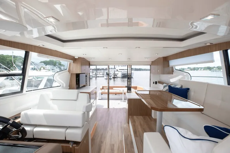 Slide: The Image of Cruisers 46 Cantius 2025 - 55