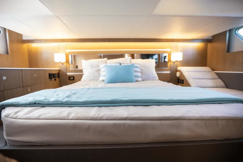 Slide: The Image of Cruisers 46 Cantius 2025 - 86