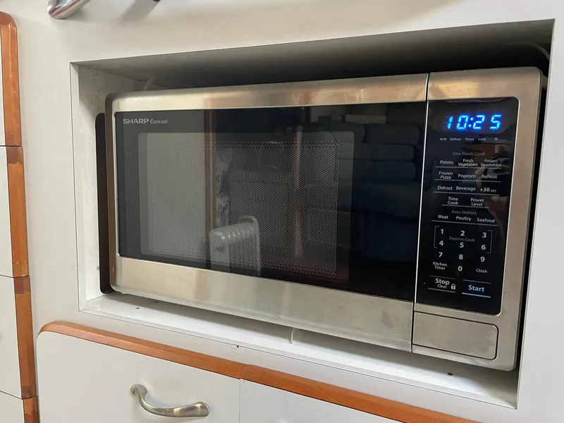 Slide: The Image of Sea Ray 420 Sea Ray 1989 - 23