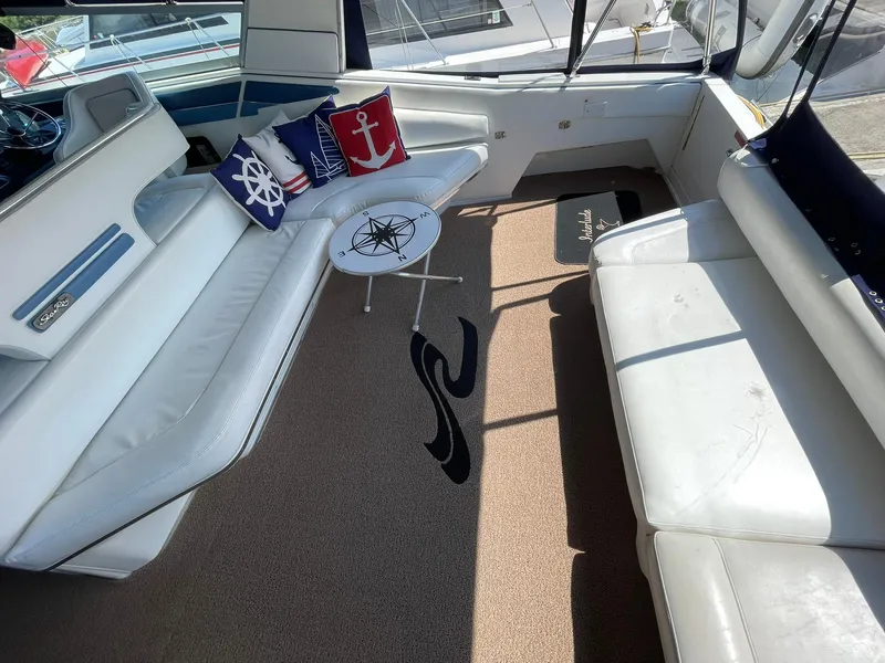 Slide: The Image of Sea Ray 420 Sea Ray 1989 - 32