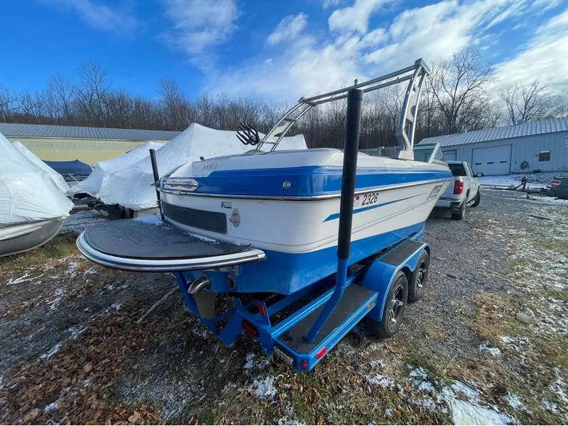 Slide: The Image of MB Sports Sport Boat B52 21 WB 2013 - 3