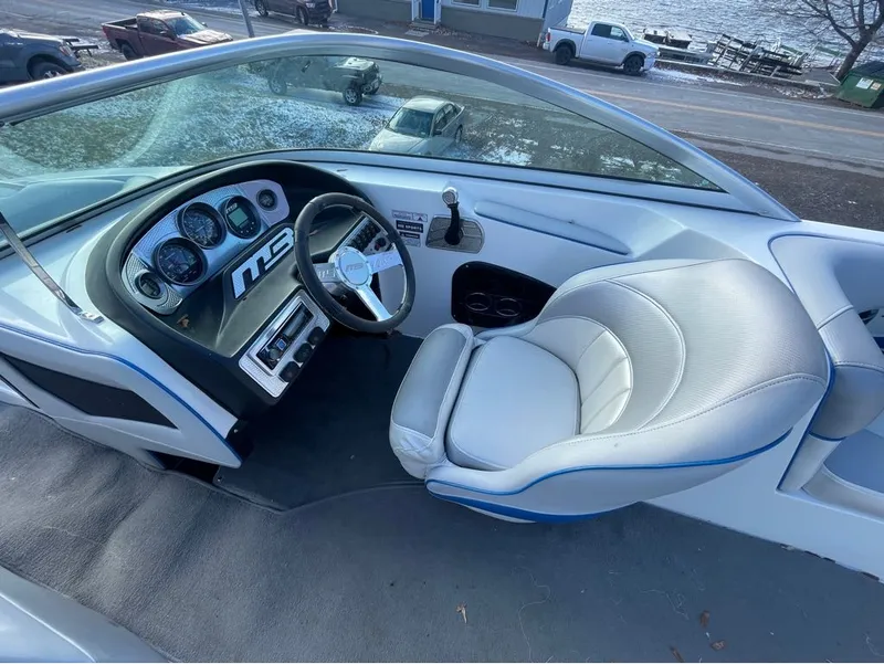 Slide: The Image of MB Sports Sport Boat B52 21 WB 2013 - 7