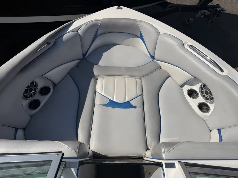 Slide: The Image of MB Sports Sport Boat B52 21 WB 2013 - 2
