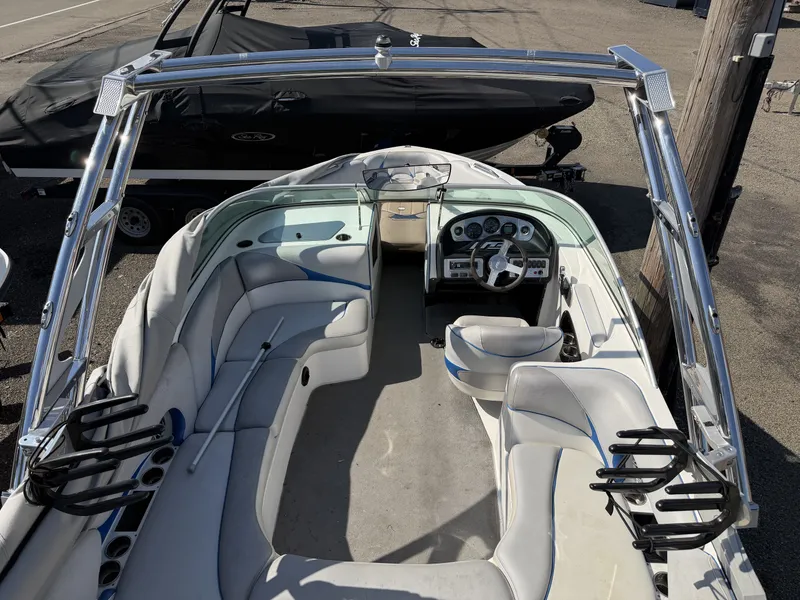 Slide: The Image of MB Sports Sport Boat B52 21 WB 2013 - 15