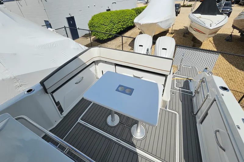 Slide: The Image of Jeanneau 10.5 LEADER CC 2023 - 16