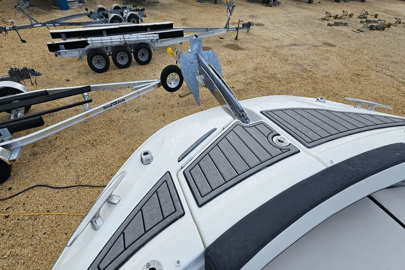 Slide: The Image of Jeanneau 10.5 LEADER CC 2023 - 48