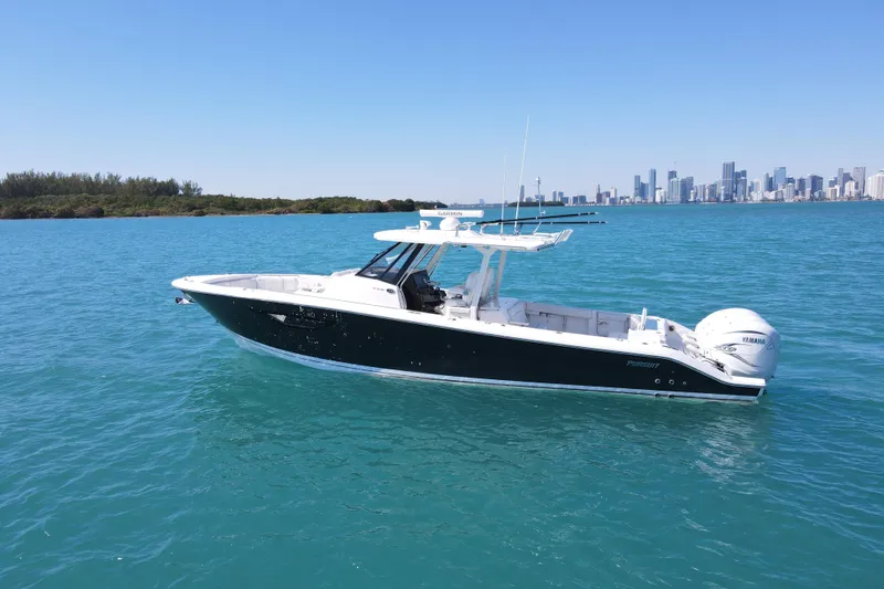 Slide: The Image of Pursuit S 378 Sport 2021 - 2
