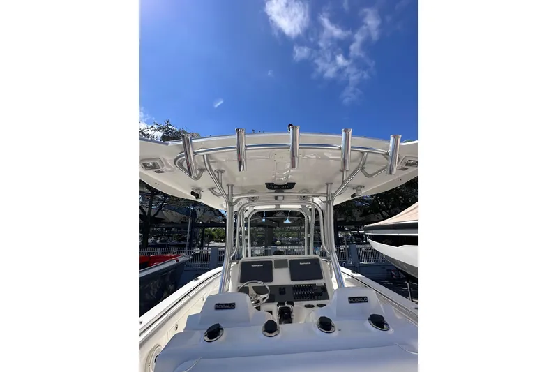 Slide: The Image of Robalo R300 Center Console 2011 - 21